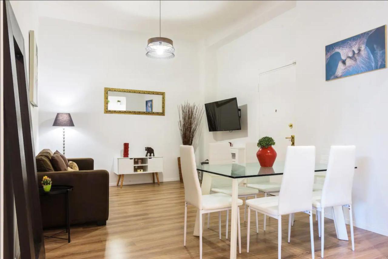 Luxury 4 Bedrooms Apartments Close To Duomo 밀라노 외부 사진