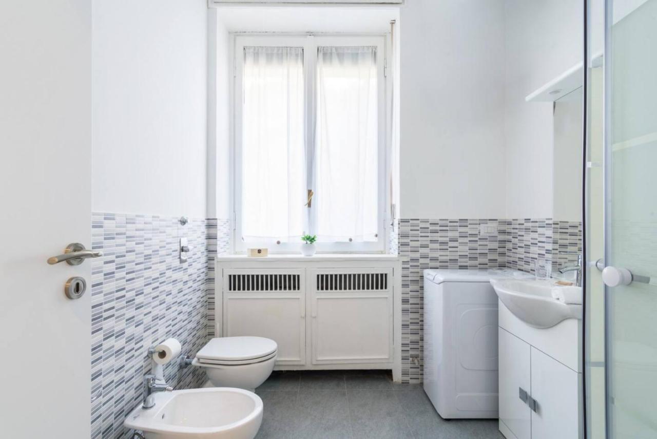 Luxury 4 Bedrooms Apartments Close To Duomo 밀라노 외부 사진