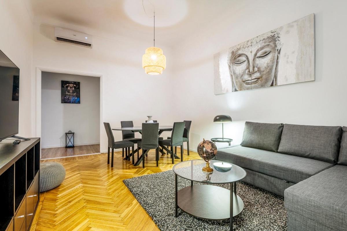Luxury 4 Bedrooms Apartments Close To Duomo 밀라노 외부 사진