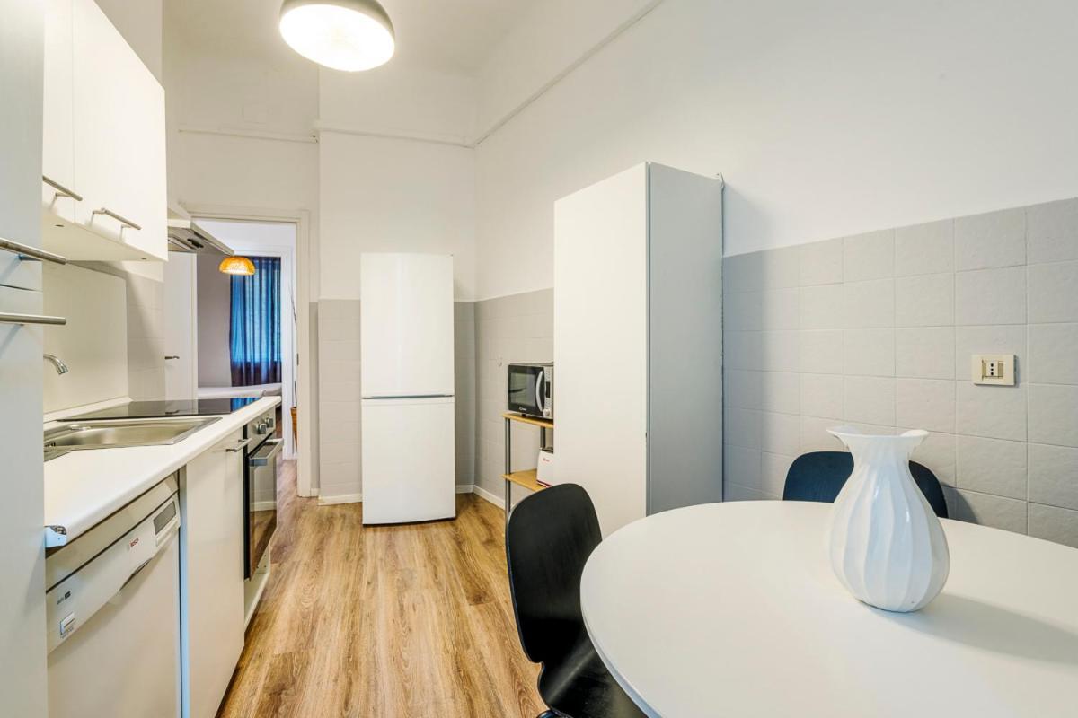 Luxury 4 Bedrooms Apartments Close To Duomo 밀라노 외부 사진